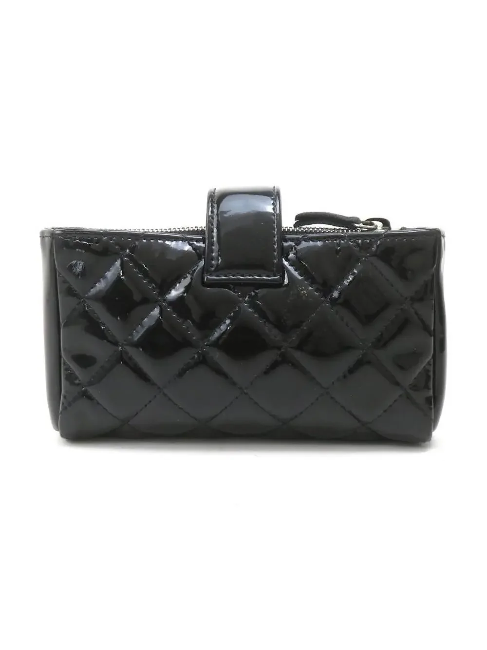 CHANEL elevate your
